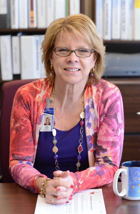 Susan Frey Receives 2017 Award for Excellence in Administration from WNYESC